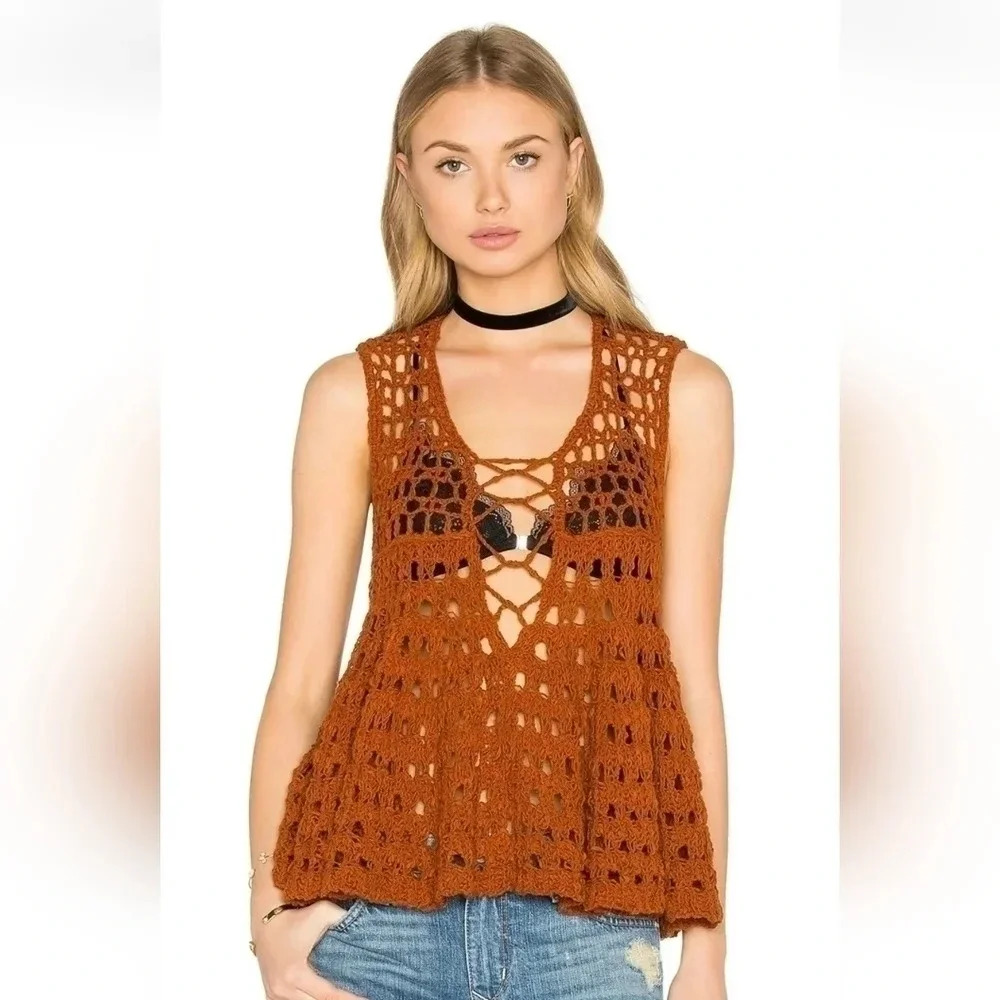 || FREE PEOPLE || Circles Within crocheted tank top, sweater, boho, orange